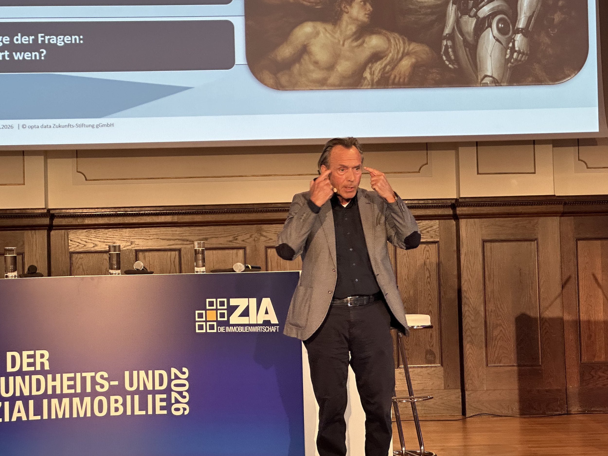 Prof. Dr. Thomas Druyen, Soziologe und Zukunftsforscher, analysiert die strukturellen Ursachen des Handlungsdefizits | BERLINboxx